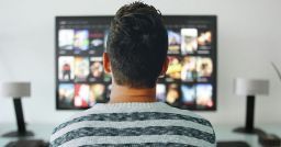 Binge learning: cosa può imparare l'eLearning da Netflix Binge learning: cosa può imparare l'eLearning da Netflix