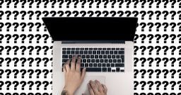 What questions should an SME be asked before designing an online course?